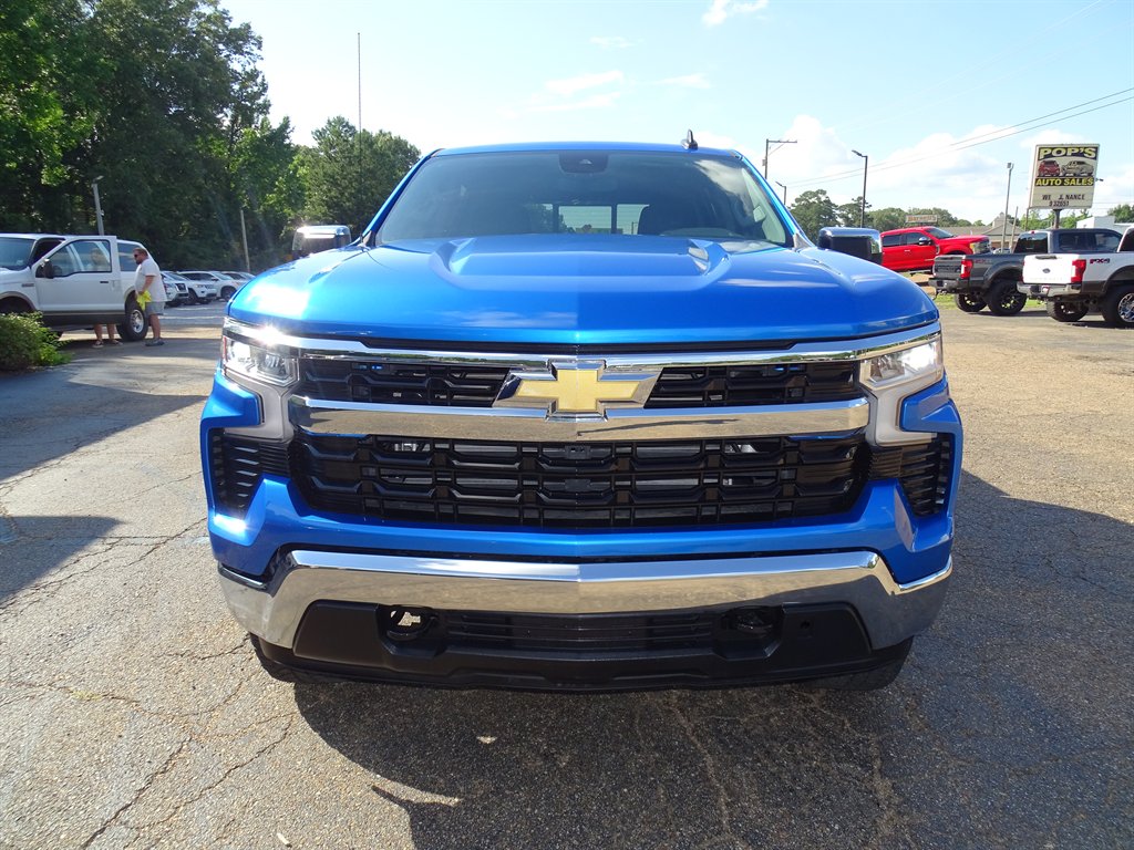 2025 Chevrolet Silverado 1500 - $47,999