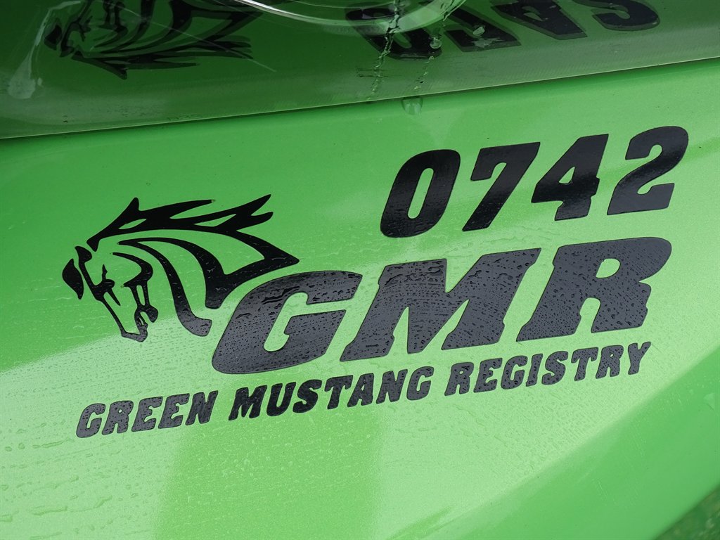2014 Ford Mustang - $28,999