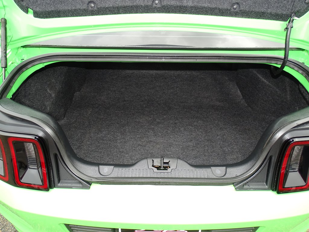 2014 Ford Mustang - $28,999