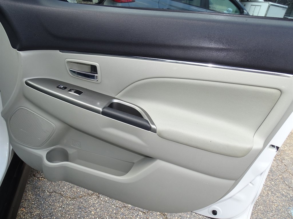 2019 Mitsubishi Outlander