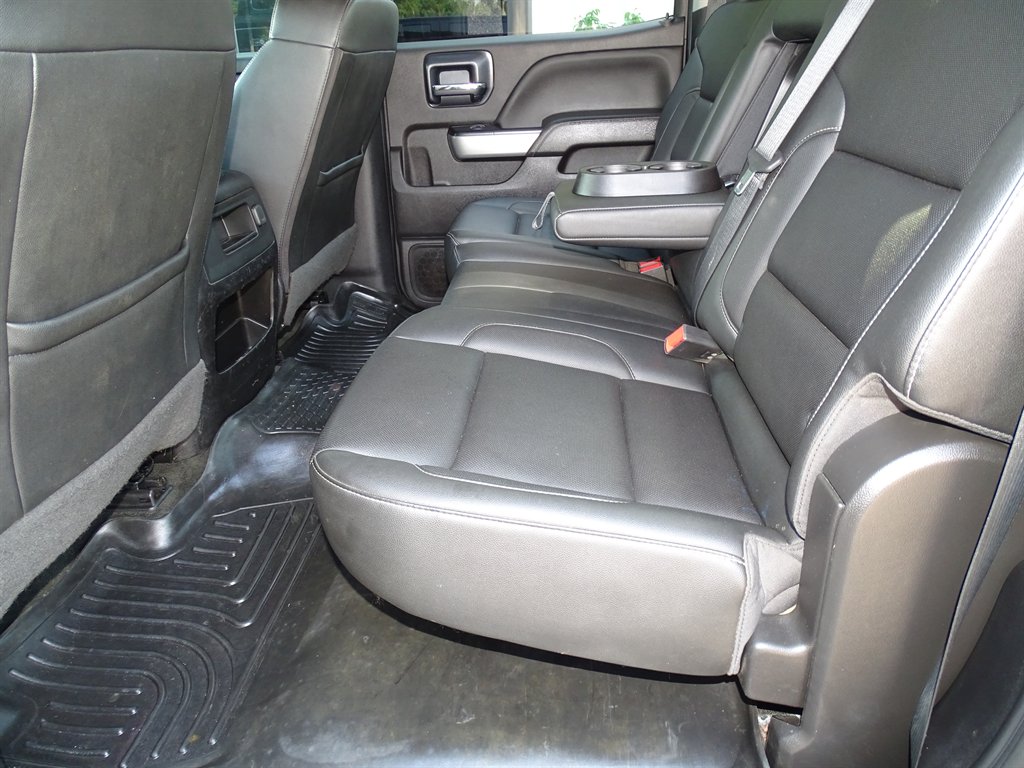 2018 Chevrolet Silverado - $32,999