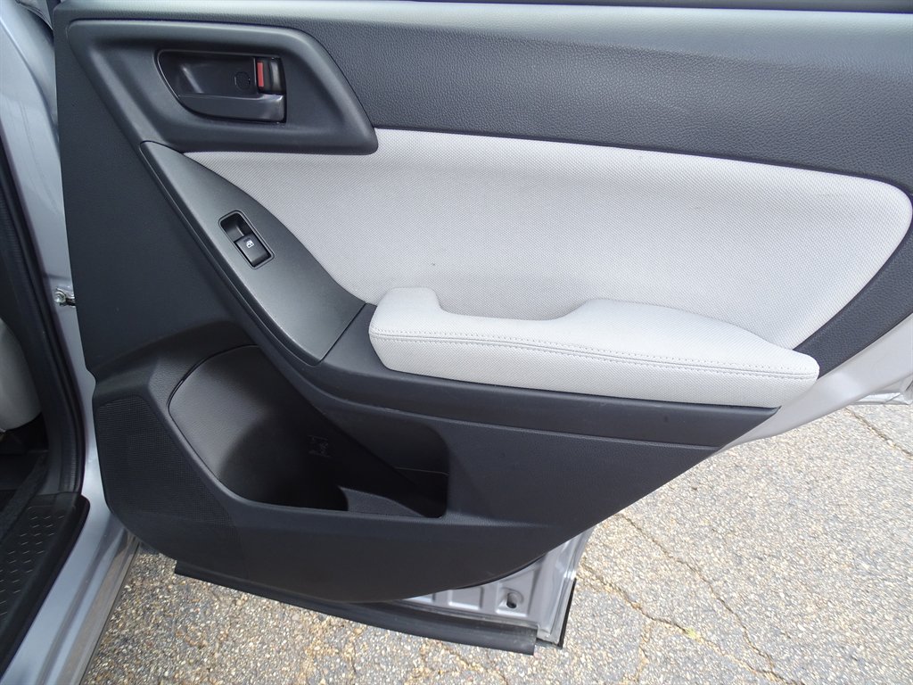 2014 Subaru Forester - $11,999