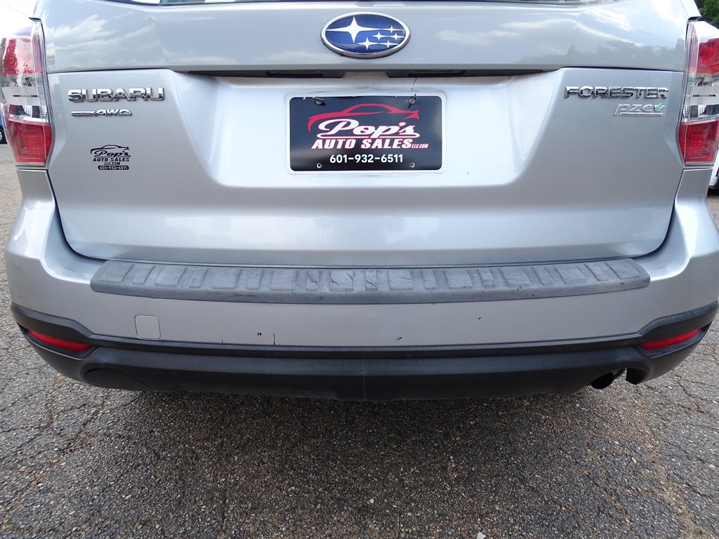 2014 Subaru Forester - $11,999