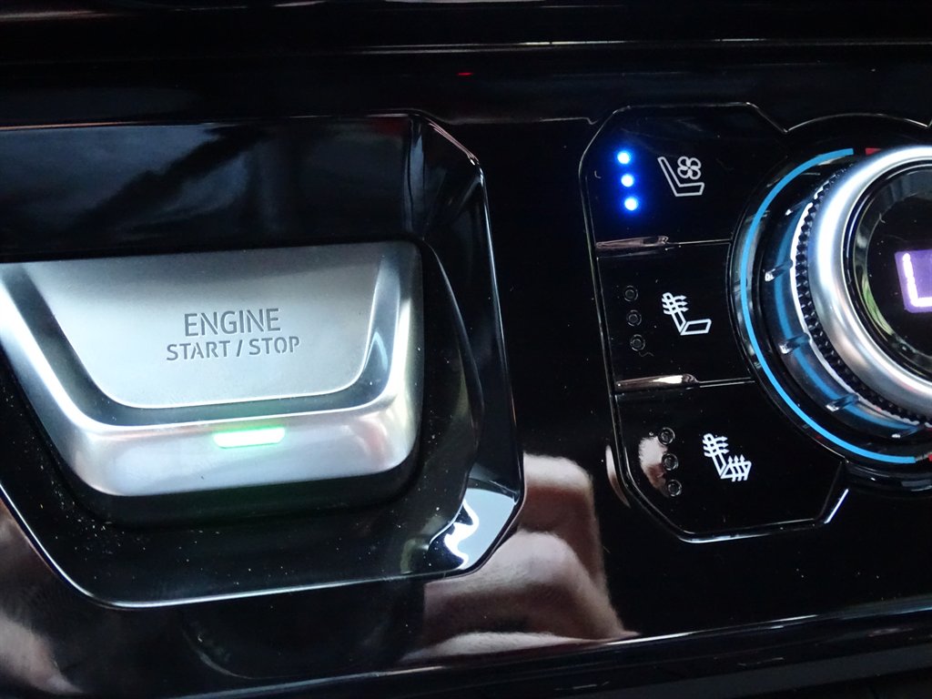 2023 GMC Sierra - $45,999