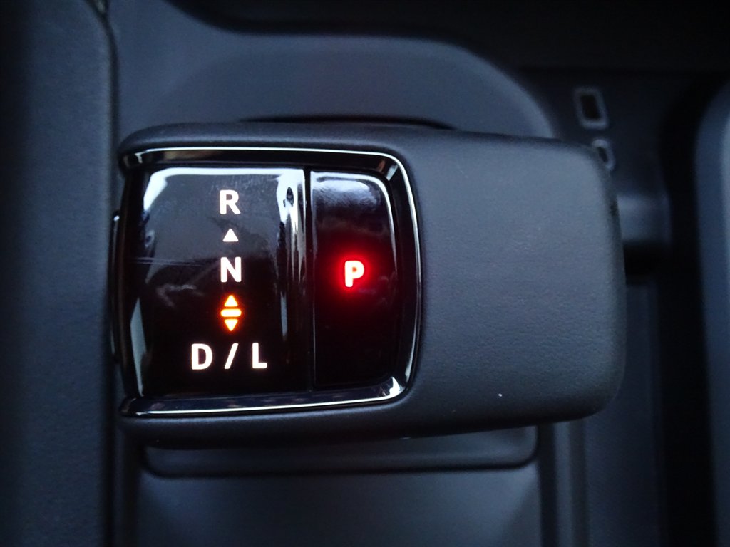 2023 GMC Sierra - $45,999