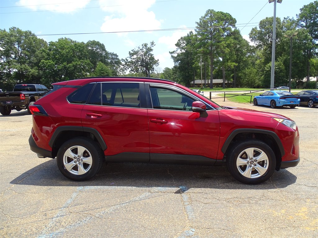 2020 Toyota RAV4 - $23,999