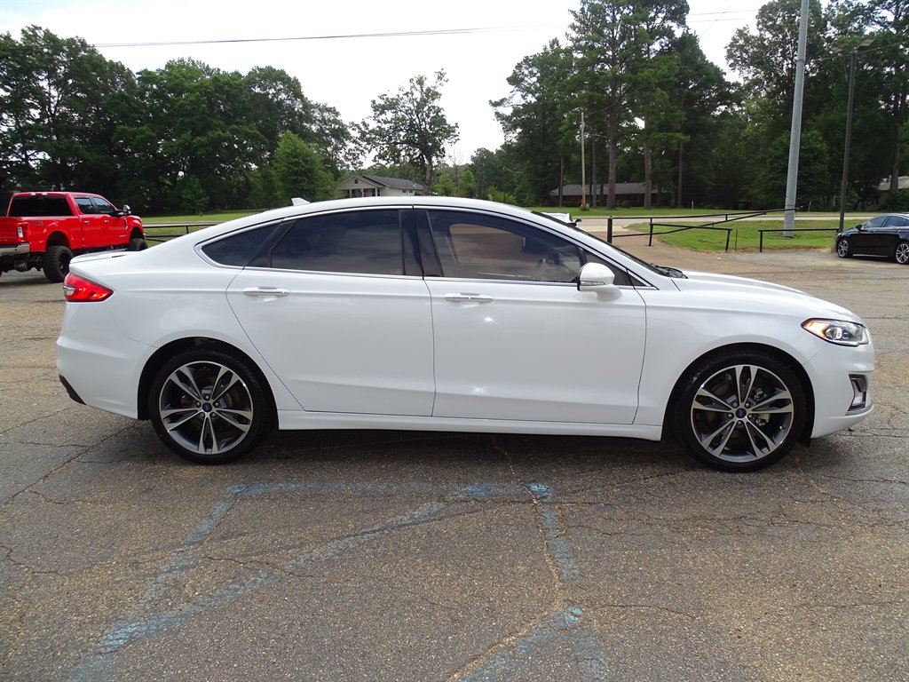 2020 Ford Fusion - $14,299
