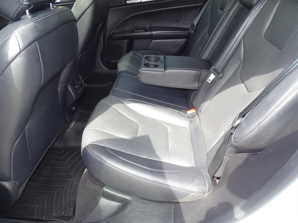 2020 Ford Fusion - $14,299