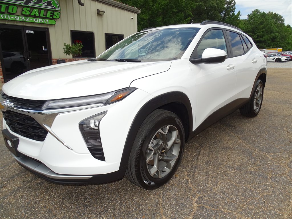 2026 Chevrolet Trax - $24,299