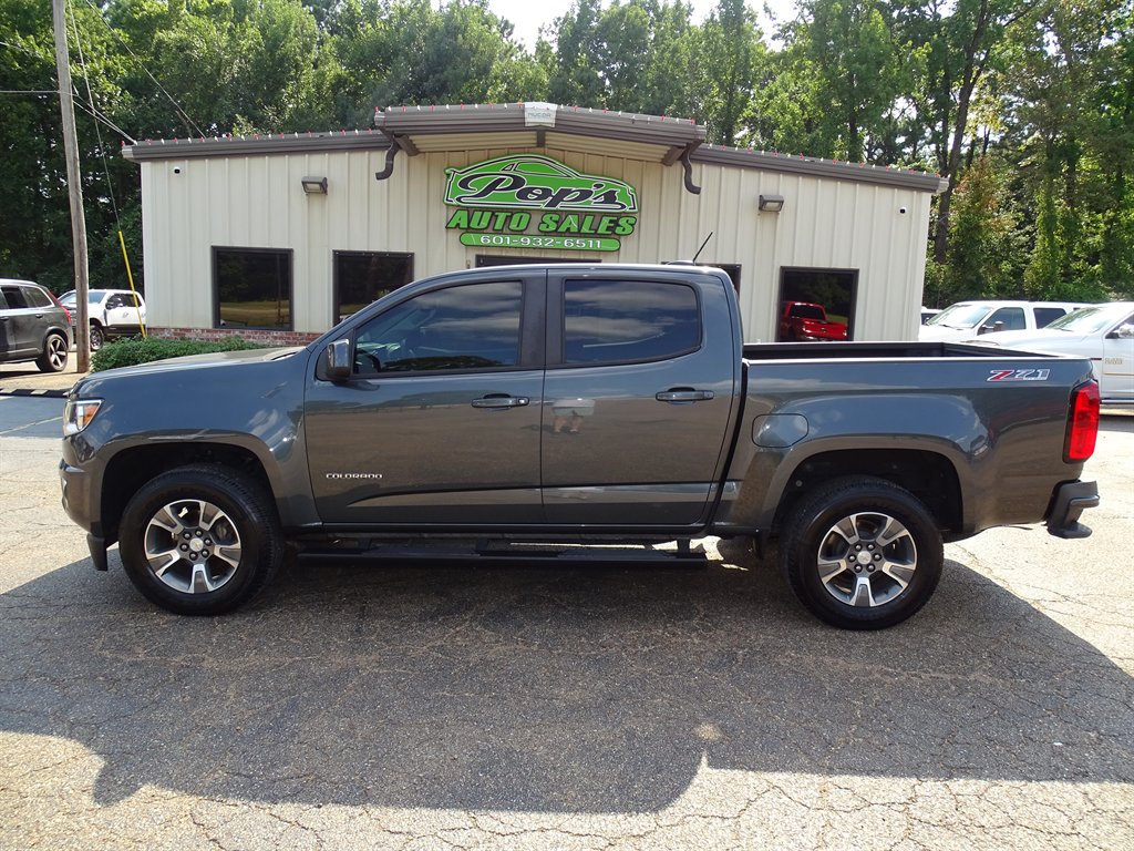 2017 Chevrolet Colorado - $20,999