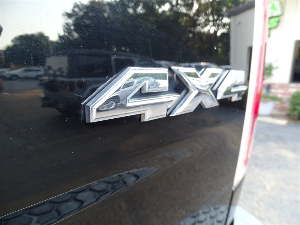 2014 Ram 2500 - $32,999