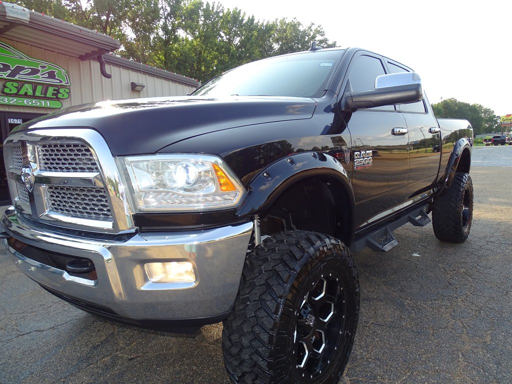 2014 Ram 2500 - $32,999
