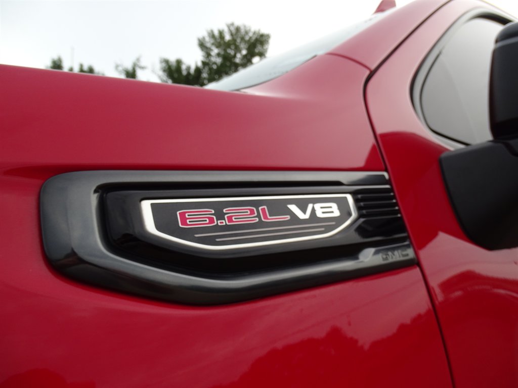 2021 GMC Sierra - $43,999