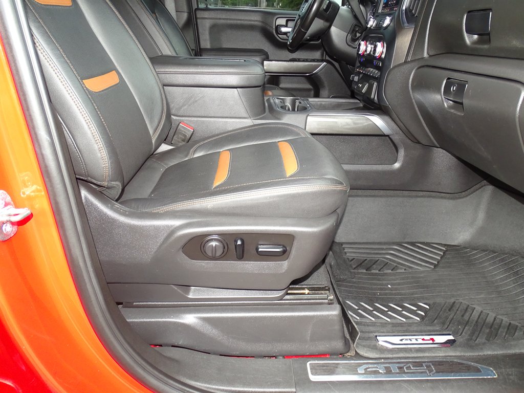 2021 GMC Sierra - $43,999