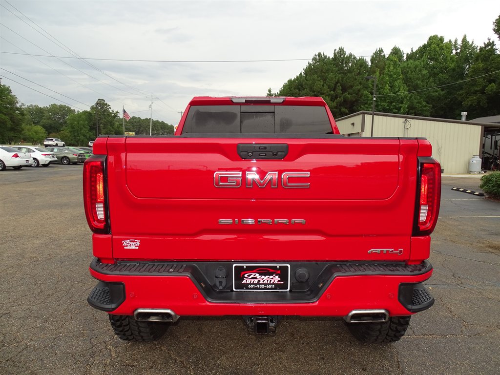 2021 GMC Sierra - $43,999