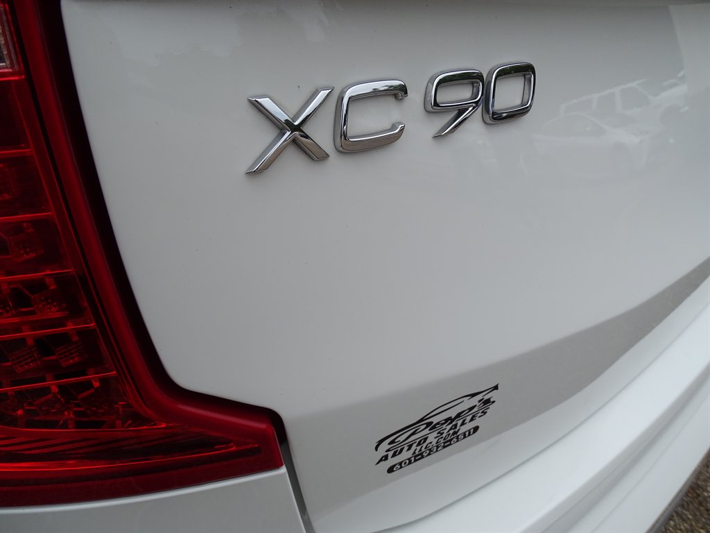 2019 Volvo XC90 - $19,999