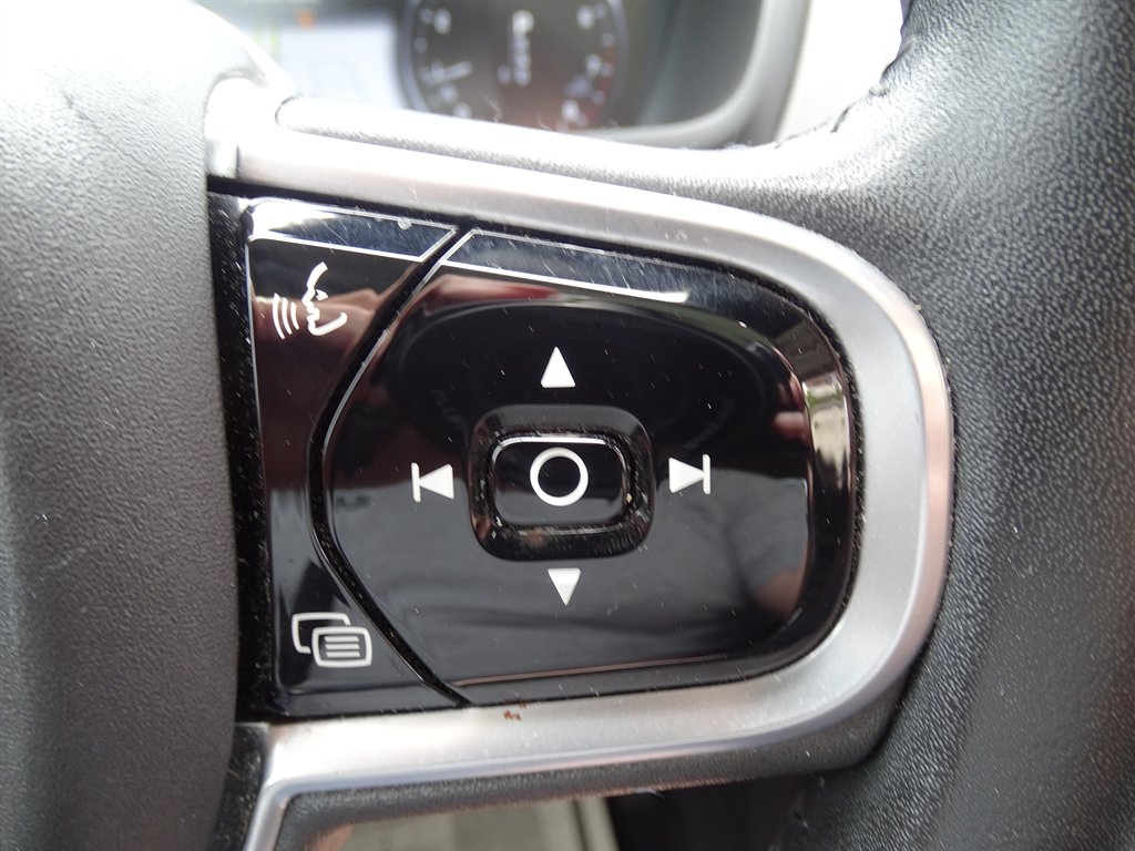 2019 Volvo XC90 - $19,999