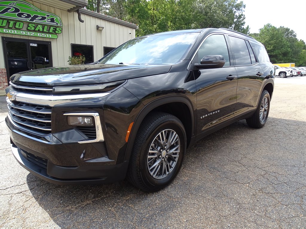 2026 Chevrolet Traverse - $37,999