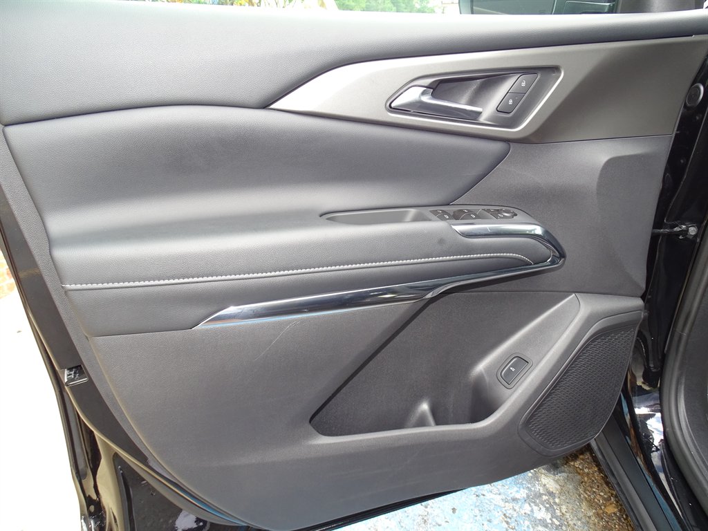 2026 Chevrolet Traverse - $37,999