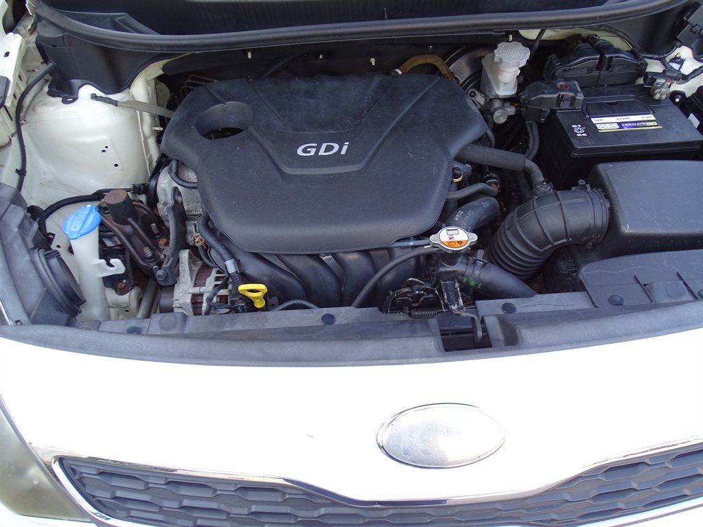 2013 Kia Rio - $8,999