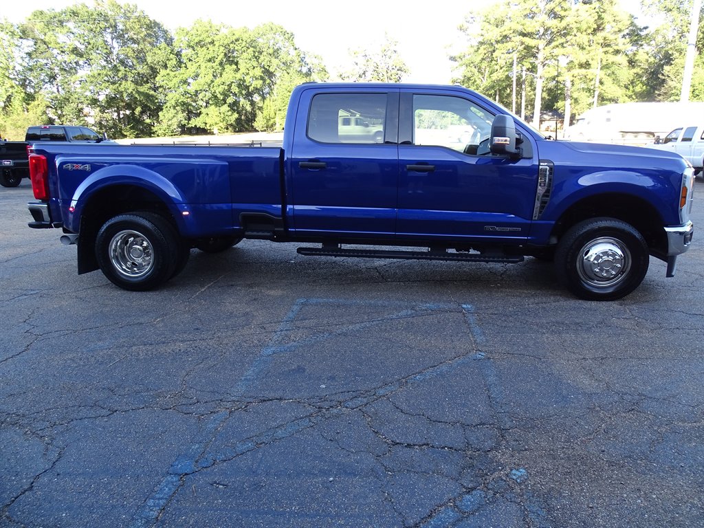 2026 Ford F-350 - $51,999
