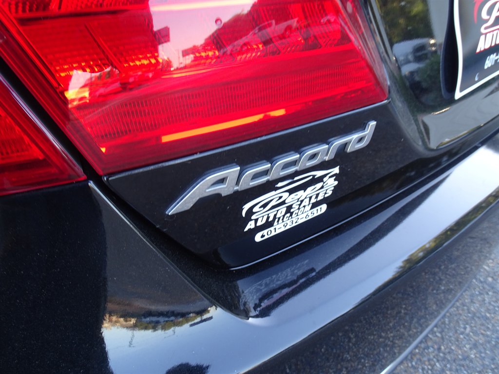 2015 Honda Accord - $10,999