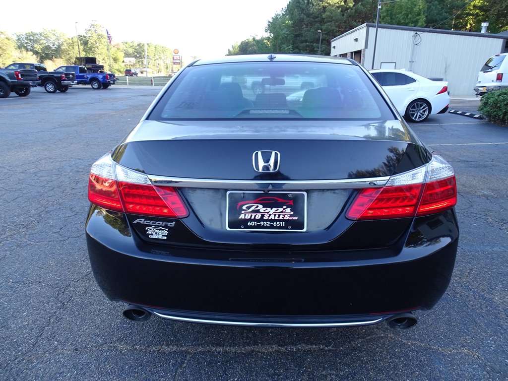 2015 Honda Accord - $10,999
