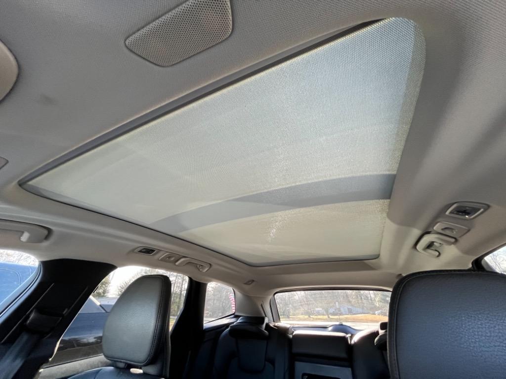 2019 Volvo XC60
