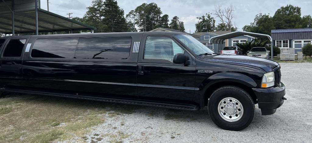 2004 Ford Excursion