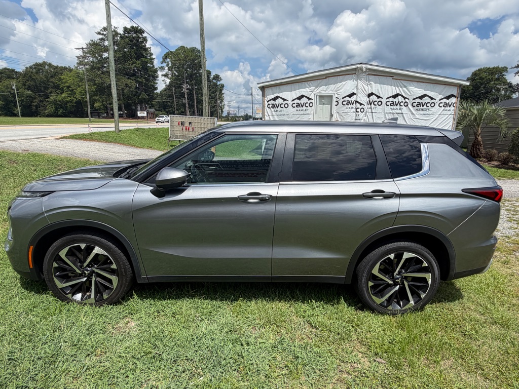 2024 Mitsubishi Outlander