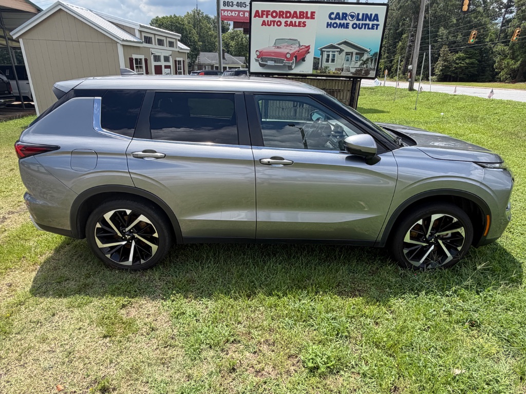 2024 Mitsubishi Outlander