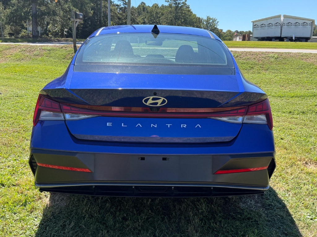 2025 Hyundai Elantra