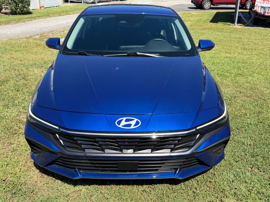 2025 Hyundai Elantra