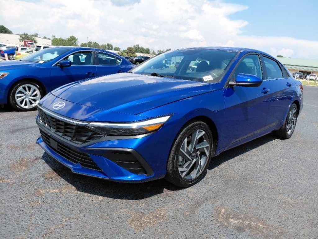 2025 Hyundai Elantra