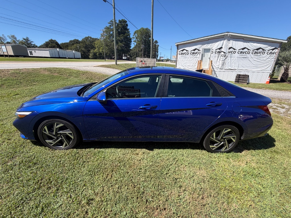 2025 Hyundai Elantra