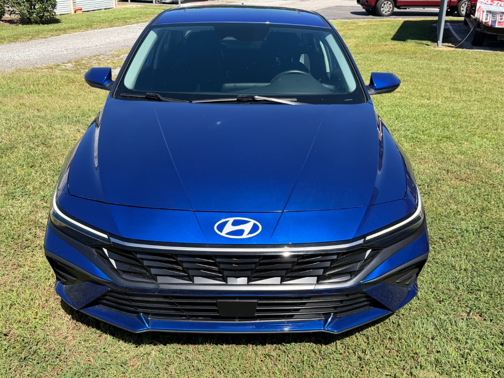 2025 Hyundai Elantra