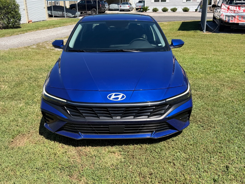 2025 Hyundai Elantra