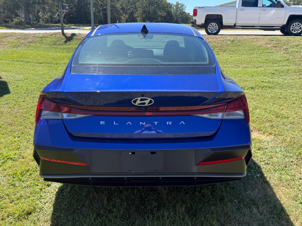 2025 Hyundai Elantra