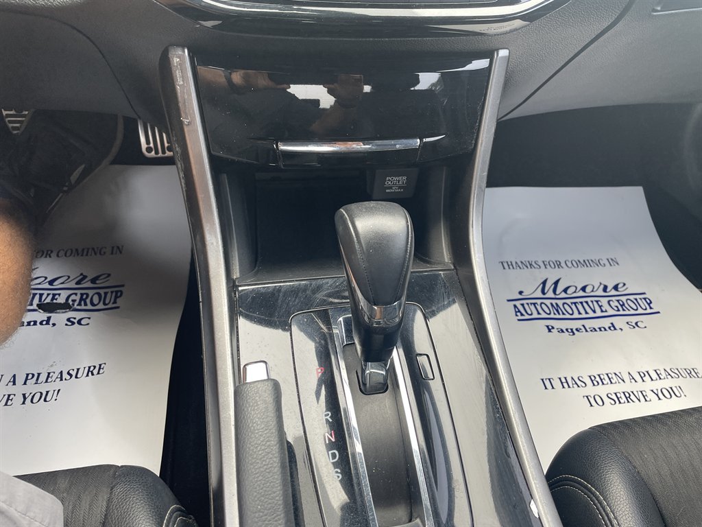 2016 Honda Accord - $15,760