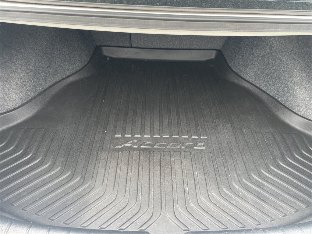 2016 Honda Accord - $15,760