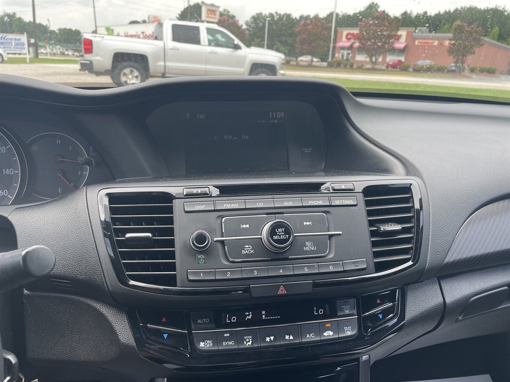 2016 Honda Accord - $15,760