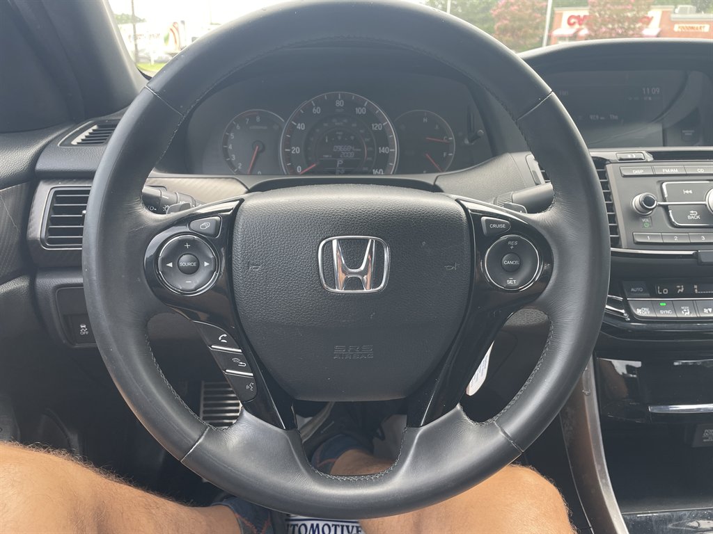 2016 Honda Accord - $15,760