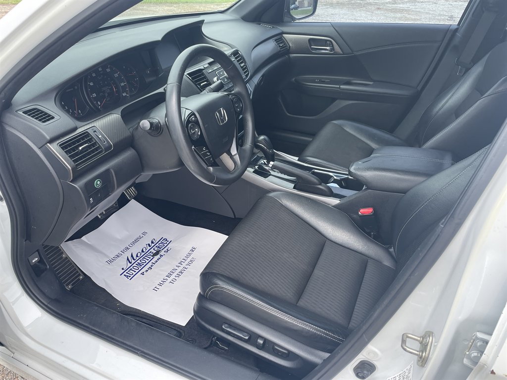 2016 Honda Accord - $15,760
