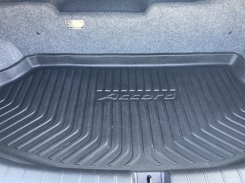 2015 Honda Accord - $12,940
