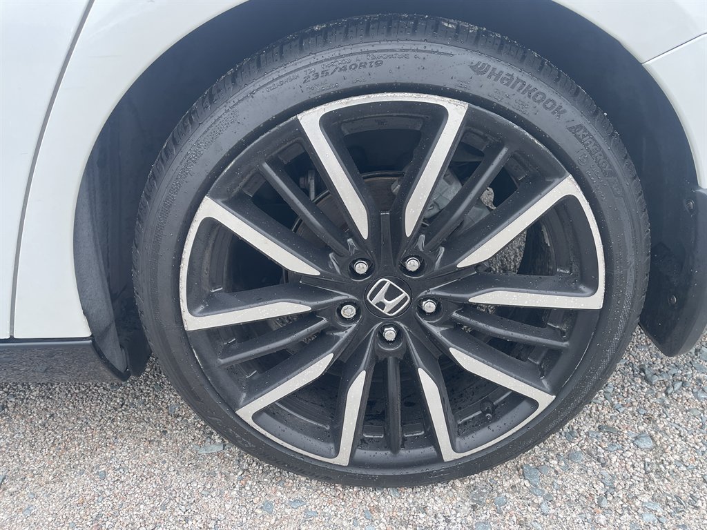 2023 Honda Accord - $22,970