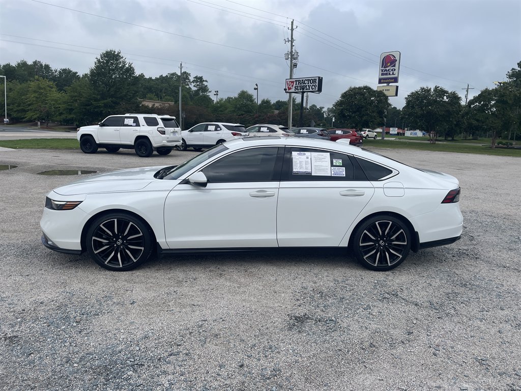2023 Honda Accord - $22,970