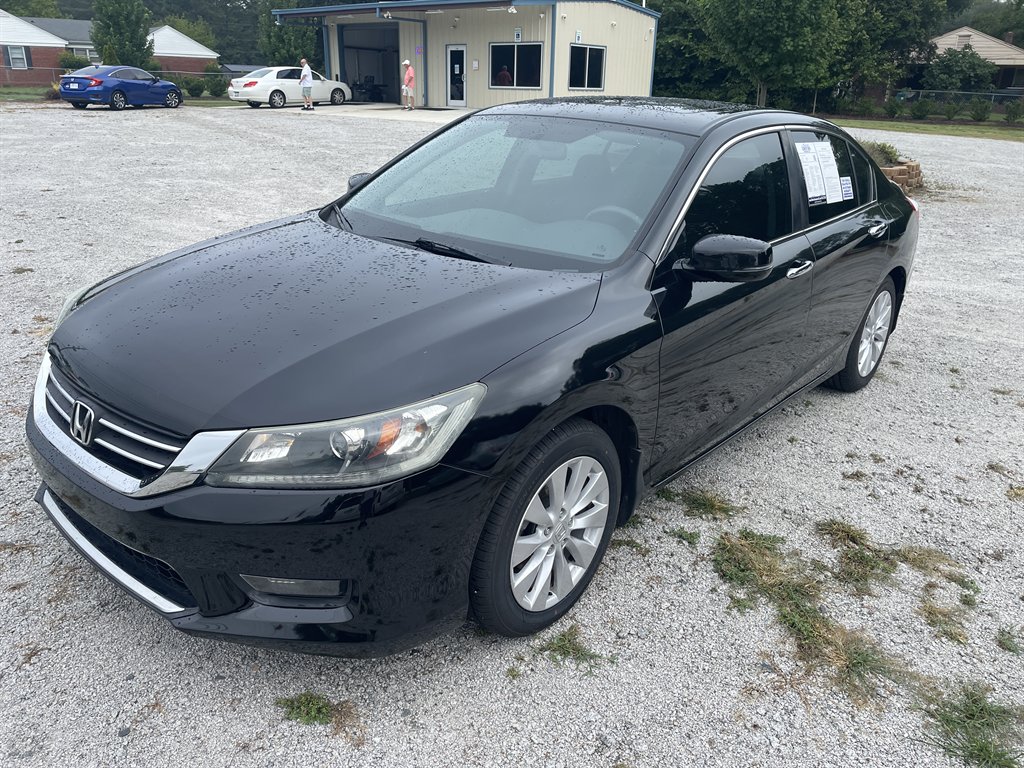2015 Honda Accord - $14,920