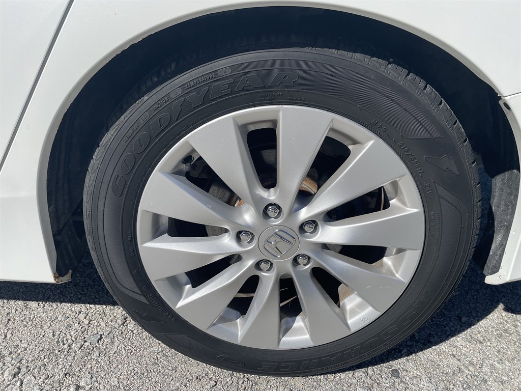 2013 Honda Accord - $12,940