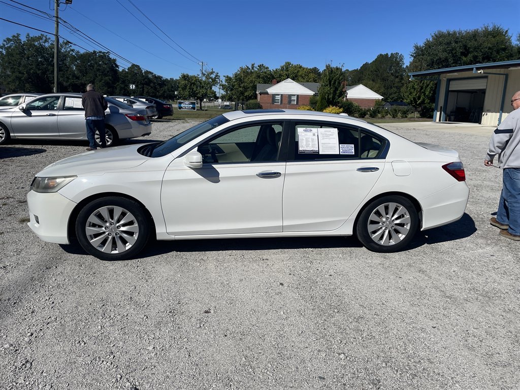 2013 Honda Accord - $12,940