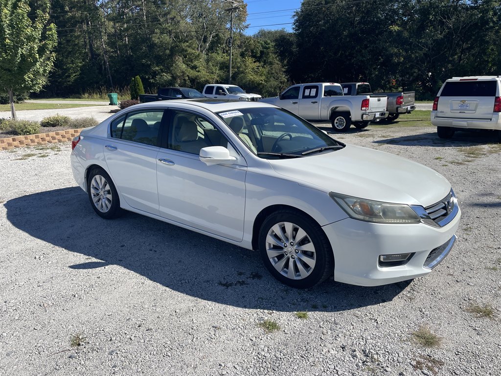 2013 Honda Accord - $12,940